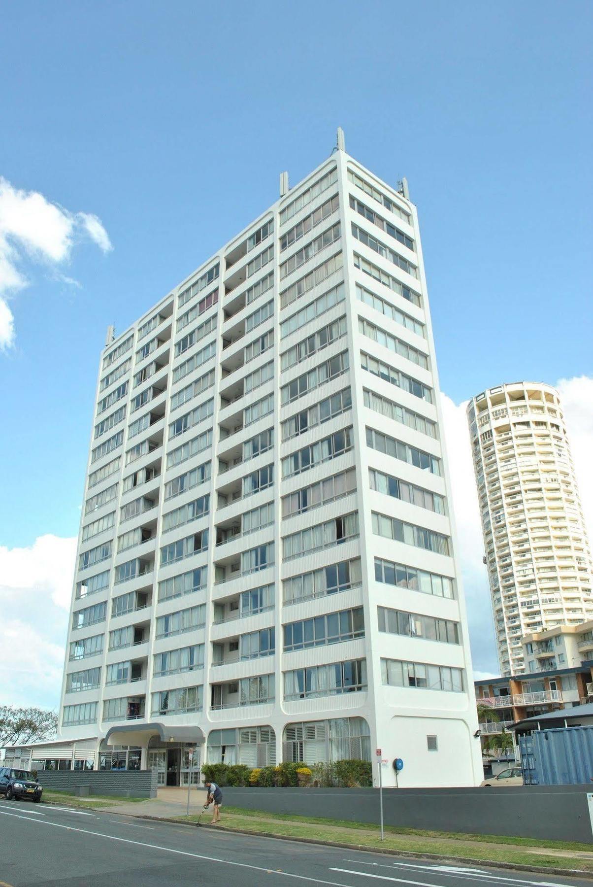 The Shore Apartments - Beachfront Guldkusten Exteriör bild