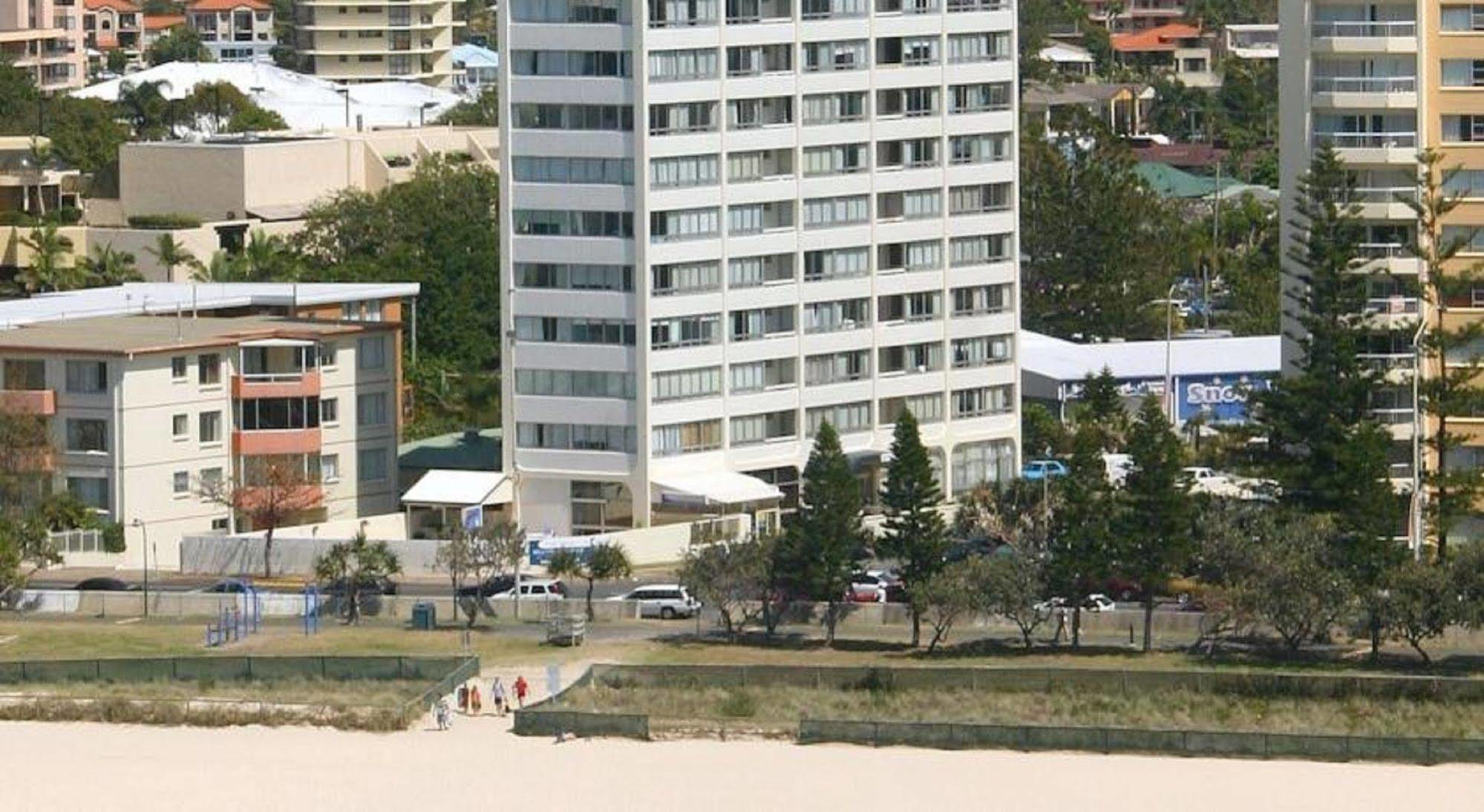 The Shore Apartments - Beachfront Guldkusten Exteriör bild